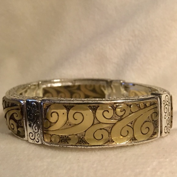 5/25$ Bracelets - Picture 2 of 4